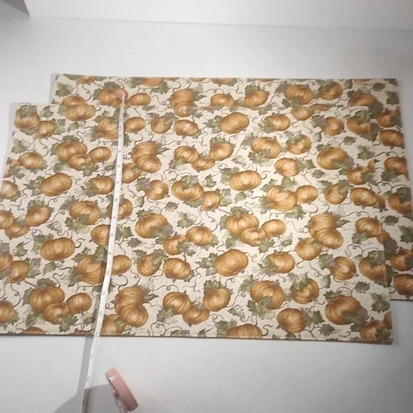 Longaberger Set Of 2 Placemats In Pumpkin Patch Fabric Reversible - Picture 3 of 4